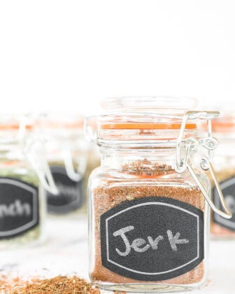 DIY spice blends in jars straight on image