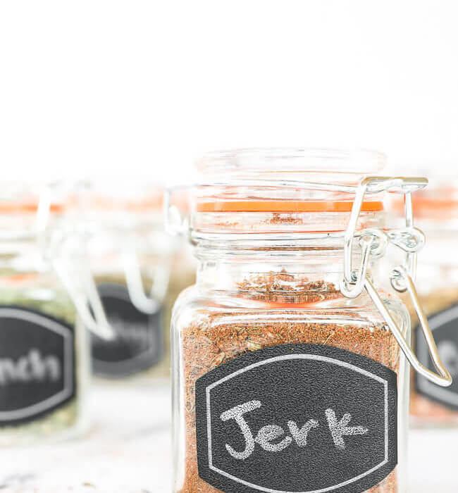 DIY spice blends in jars straight on image