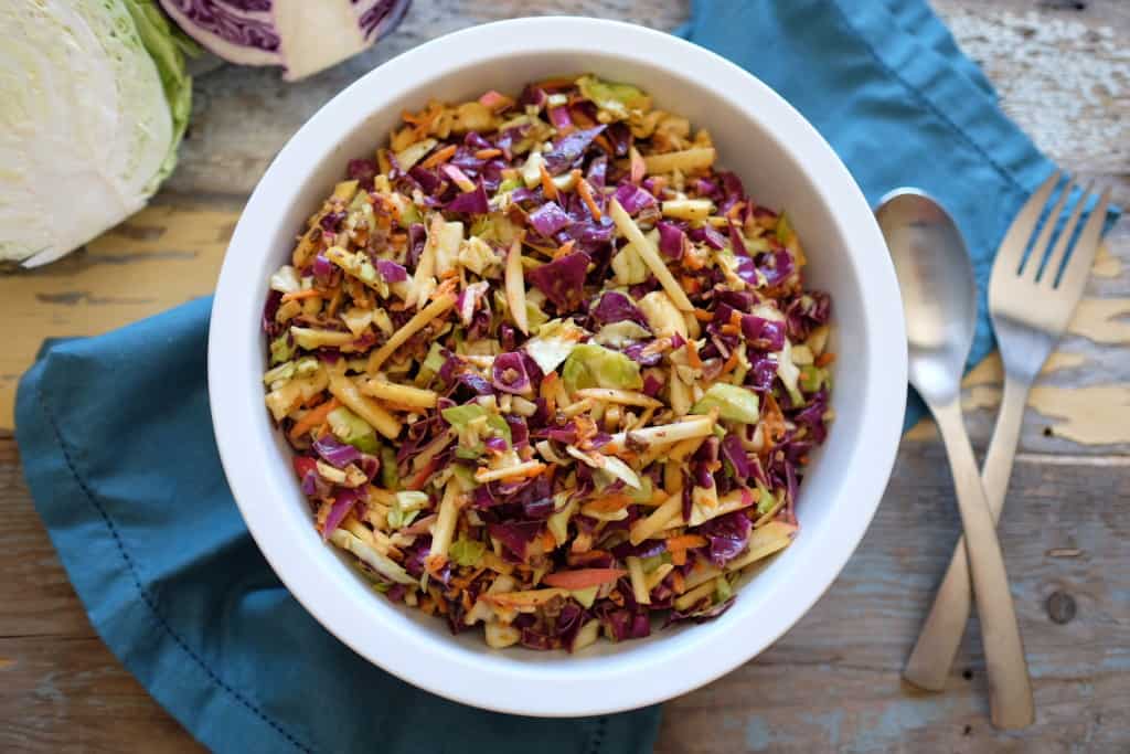 Paleo coleslaw with apples and bacon