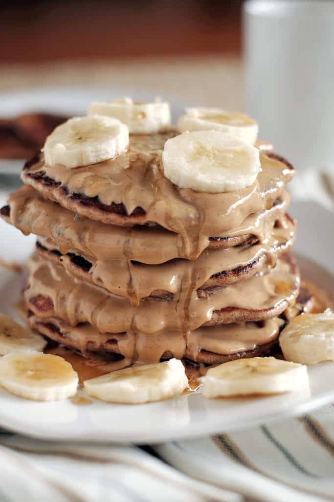 This Paleo pancake roundup features 10 drool-worthy pancakes from your favorite Paleo bloggers. Recipes are gluten free, Paleo and 100% delicious! | realsimplegood.com