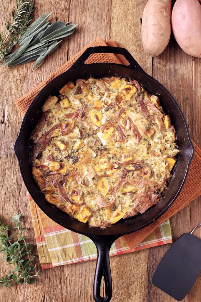 This ham and turkey frittata is a perfect way to use up your Thanksgiving leftovers and create an entirely new dish to feed your family in the morning. Ham, turkey, eggs, sweet potato and some seasonings and you have a thanksgiving leftover breakfast to feed the family with again! Paleo, Gluten-Free, Dairy-Free. | realsimplegood.com