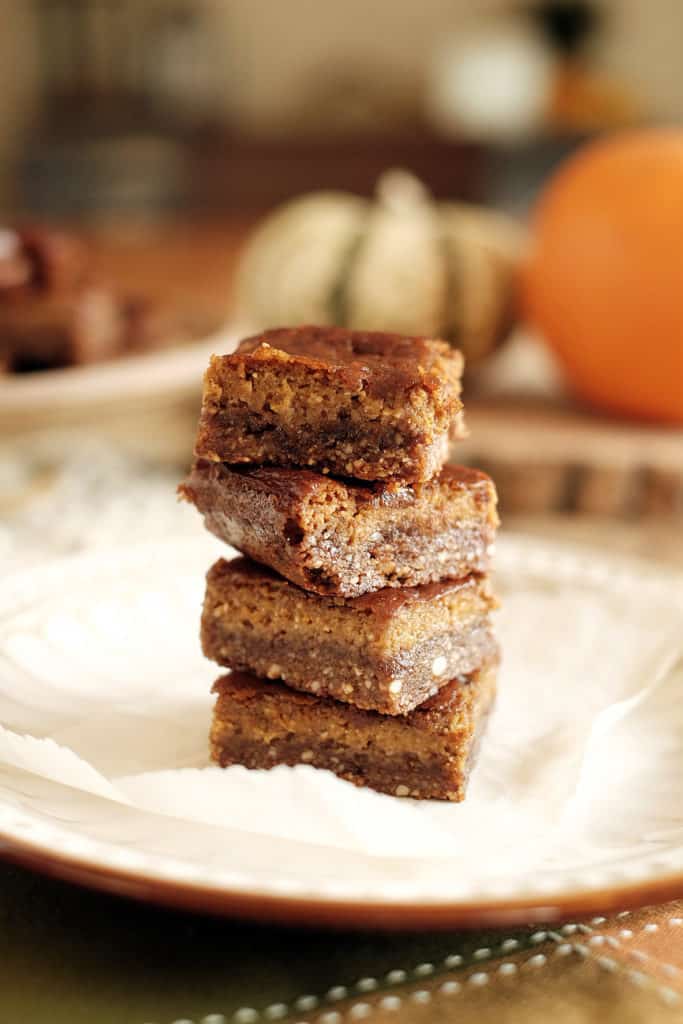 These pumpkin pie bars have a nutty and salty-sweet crust with a pumpkin pie filling. They are essentially fall all wrapped up into tasty little bars. Paleo, Gluten-Free, and Refined Sugar-Free. | realsimplegood.com