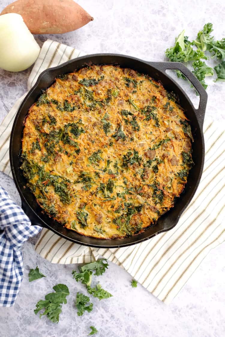 A round up of 21 healthy make ahead breakfast recipes to start your day off right! All recipes are Paleo with options for Whole30 and egg free too. Recipes are a variety of Casseroles, N'Oatmeals, Breakfast Bowls, Frittatas, Quiches, Egg Muffins and Granolas! Egg free and Whole30 options are noted in the list. | realsimplegood.com