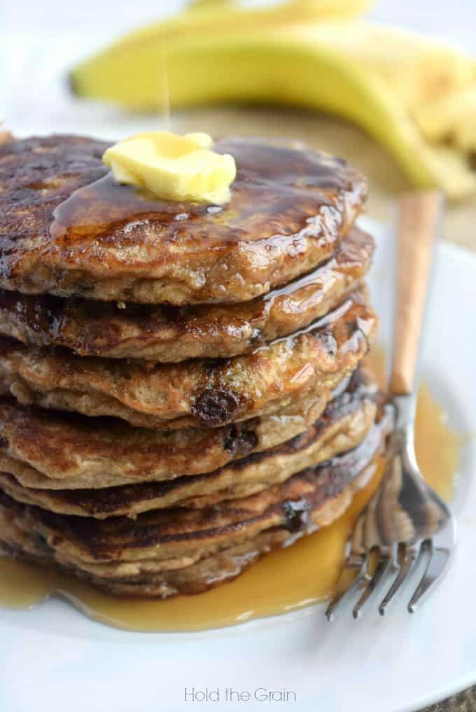 This Paleo pancake roundup features 10 drool-worthy pancakes from your favorite Paleo bloggers. Recipes are gluten free, Paleo and 100% delicious! | realsimplegood.com