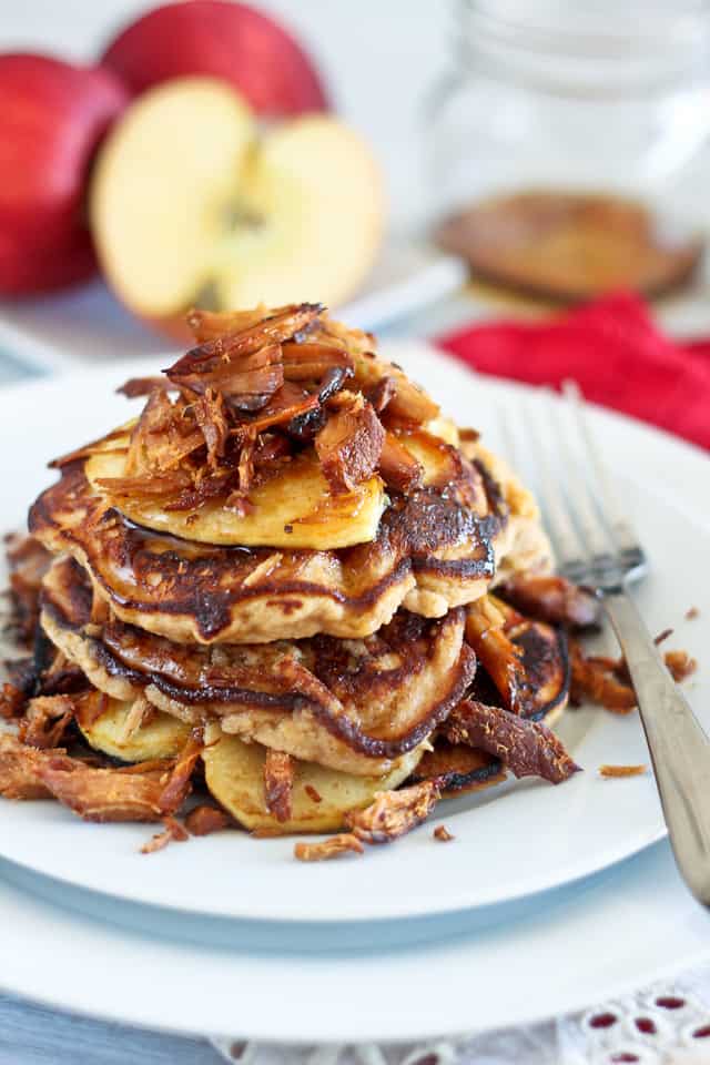 This Paleo pancake roundup features 10 drool-worthy pancakes from your favorite Paleo bloggers. Recipes are gluten free, Paleo and 100% delicious! | realsimplegood.com