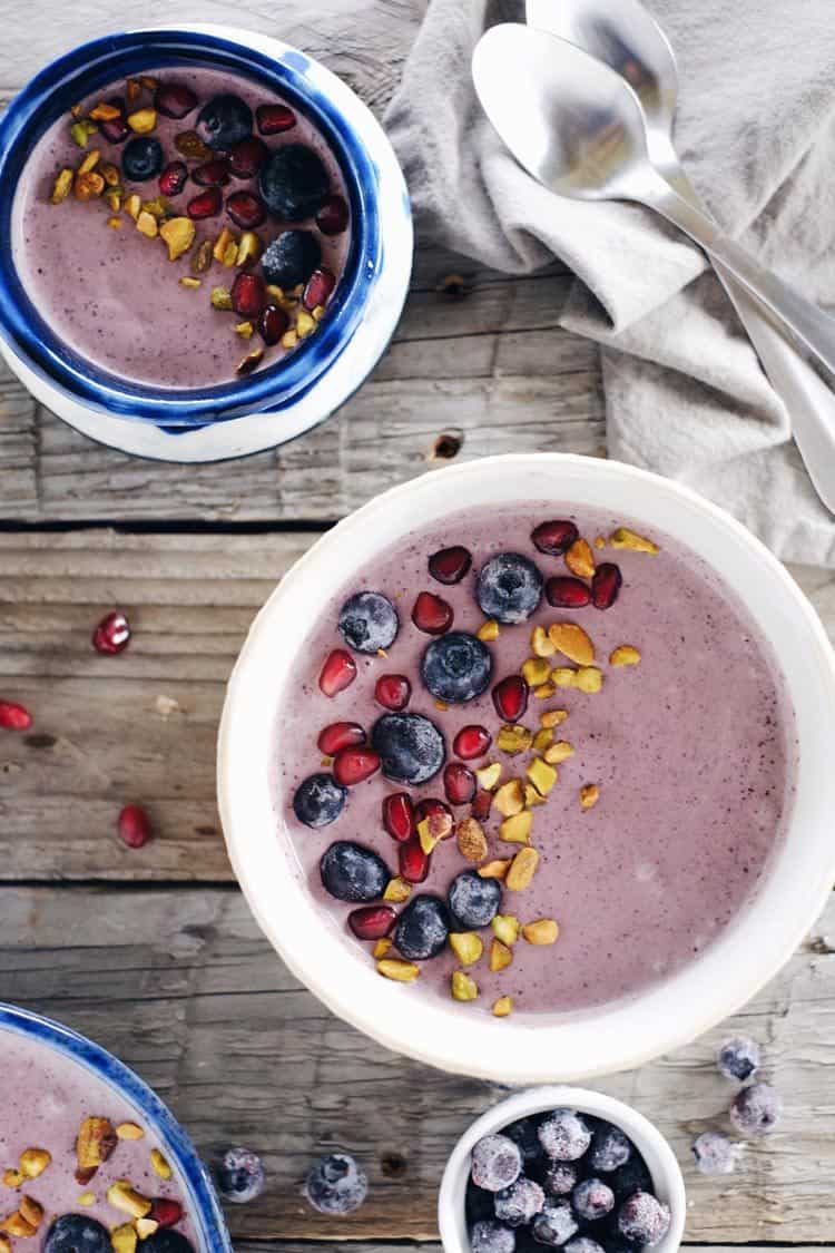 This berry protein smoothie bowl is full of antioxidants, healthy fats, and protein. It's a light, yet filling breakfast or a post-workout recovery snack! Gluten-Free, Dairy-Free + Refined Sugar-Free. | realsimplegood.com