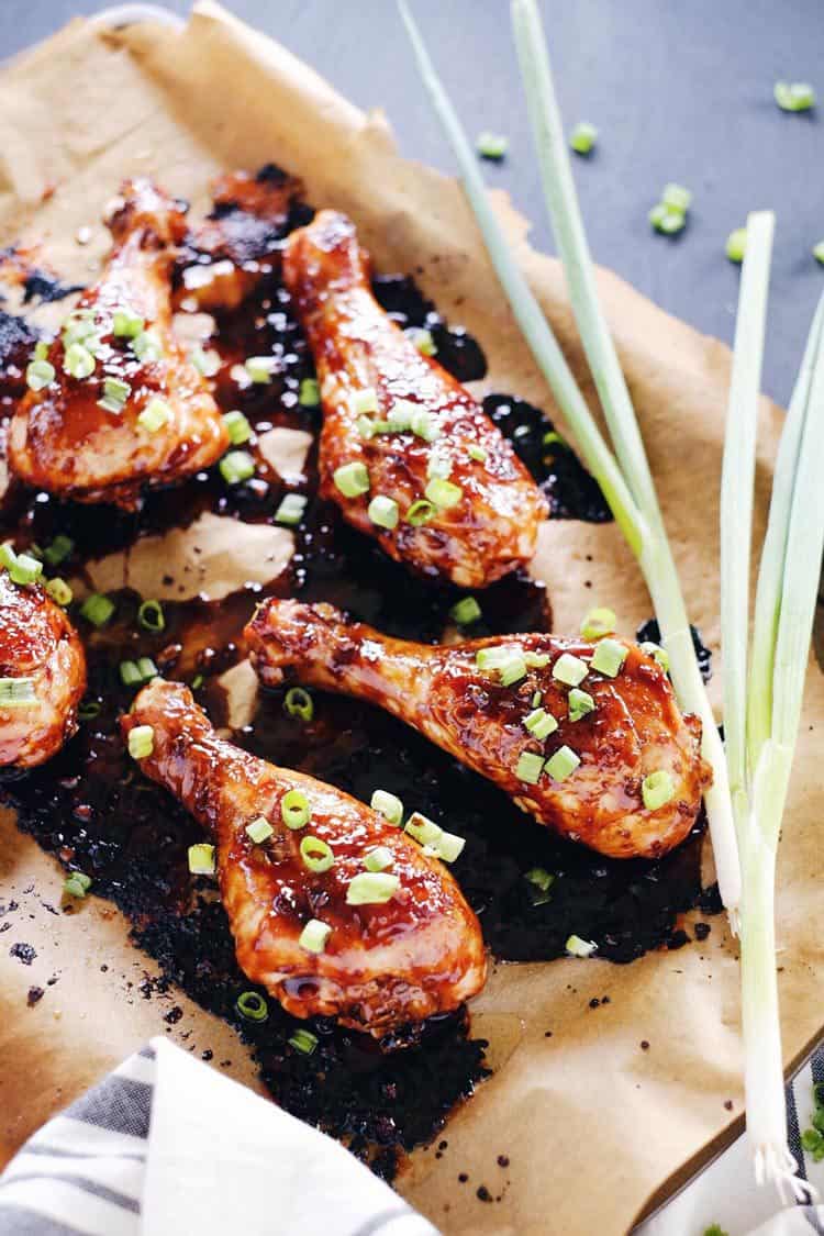 Make a pan of these balsamic glazed chicken drumsticks. You won't be able to help but lick the tasty goodness right off your fingers. You will love the combo of balsamic, coconut aminos, ginger and garlic. Paleo + Gluten-Free. | realsimplegood.com