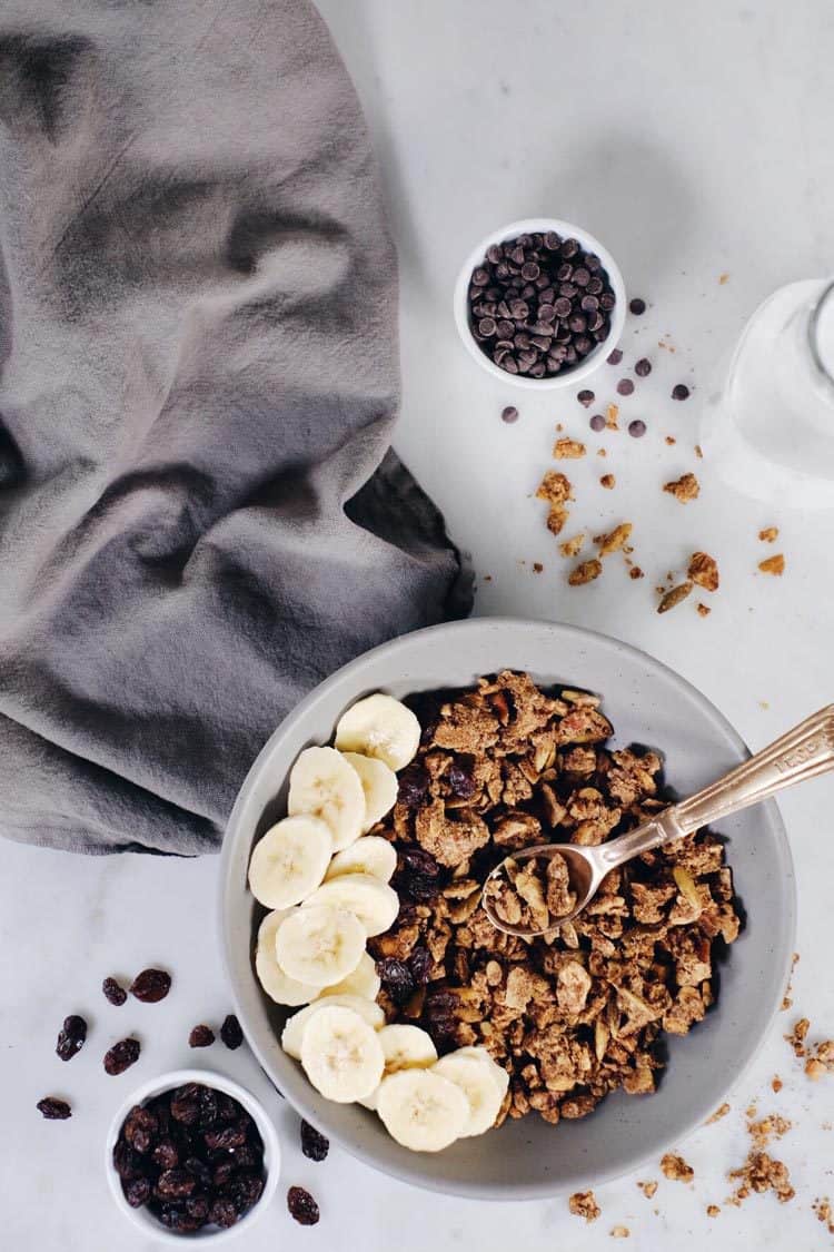 If you've never made your own granola, you must try! This Paleo cinnamon spiced granola is easy and so worth it! It's a grain-free version you'll love! Paleo, Grain-Free, Gluten-Free + Refined Sugar-Free. | realsimplegood.com