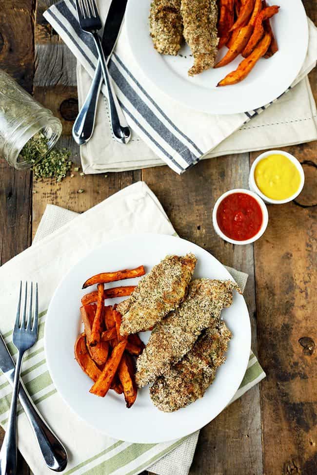 Cooking for kids? Our roundup of 21 healthy kid friendly recipes includes paleo, whole30 and dairy-free options. Check out these meals kids love! | realsimplegood.com