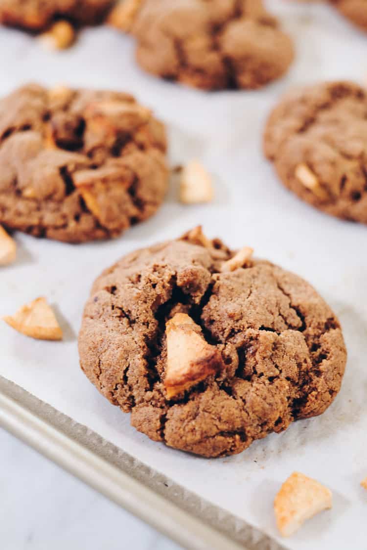 Moist and delicious, these Paleo Apple Cinnamon Cookies are an easy to make treat! They're sure to be a new favorite for your family! Paleo, Gluten Free, Dairy Free and Refined Sugar Free. | realsimplegood.com