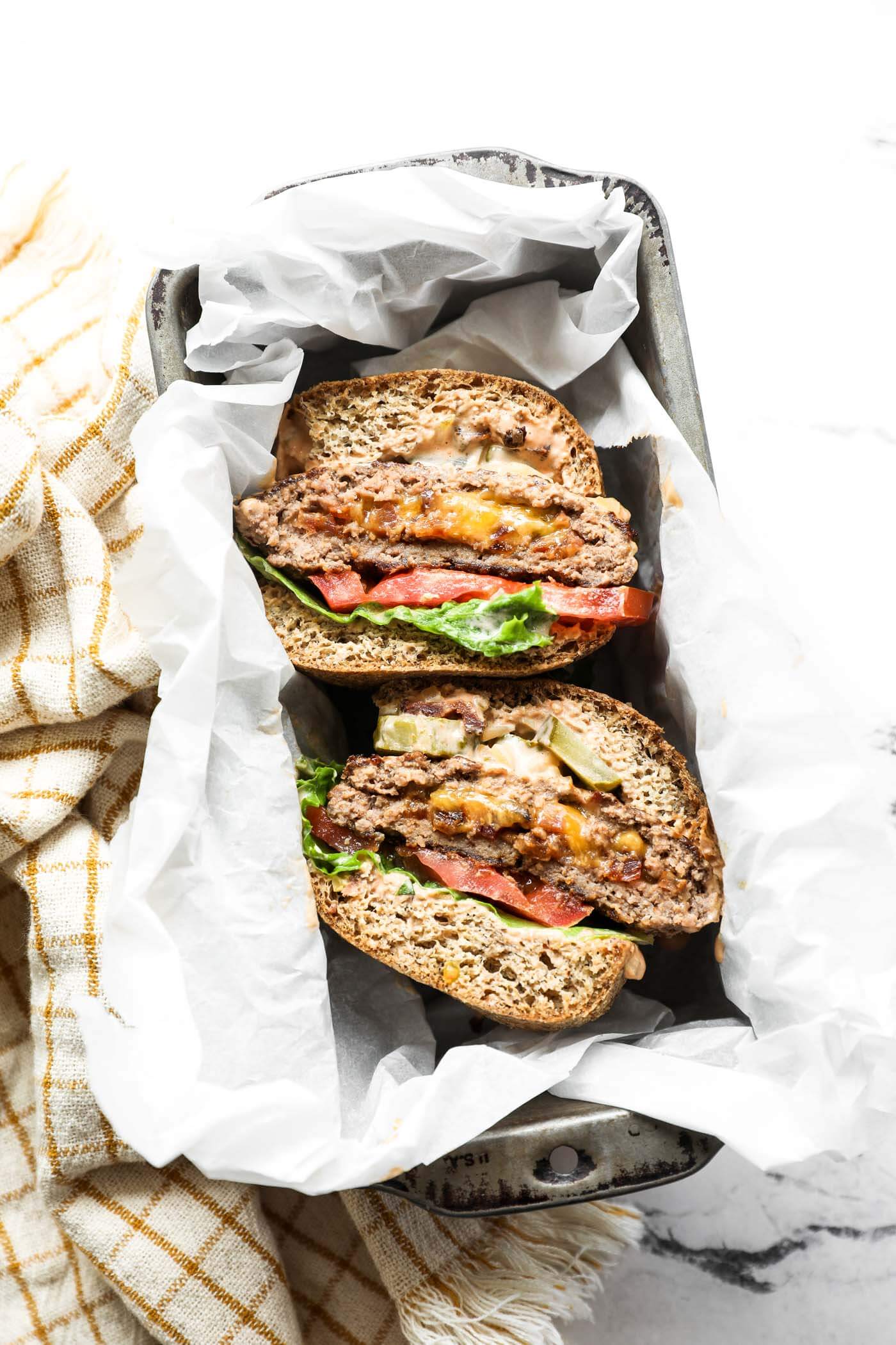 https://realsimplegood.com/wp-content/uploads/Cheese-and-bacon-stuffed-keto-burgers-3.jpg