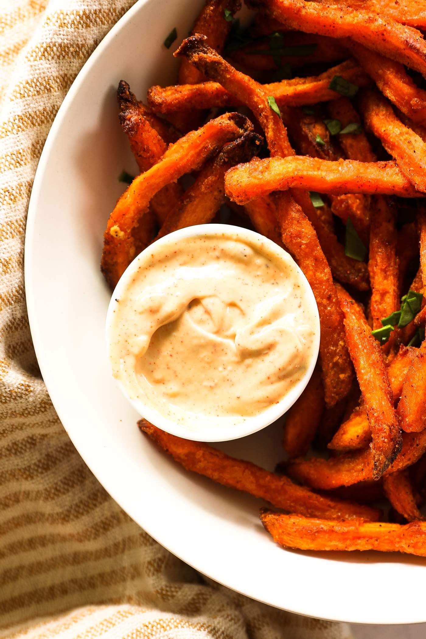 Creamy (Garlicky!) Sweet Potato Fries Dipping Sauce - Real Simple Good