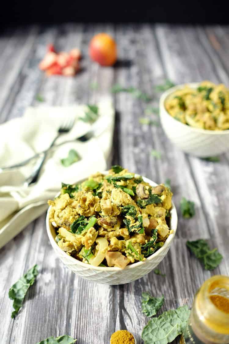 The flavor profile of these Paleo + Whole30 curry scrambled eggs is unique and appealing. Easy eggs flavored with delicious curry seasoning for a simple, healthy breakfast! Paleo + Whole30 | realsimplegood.com