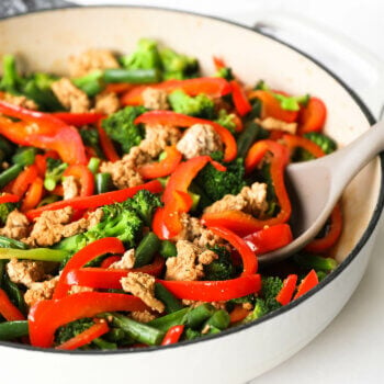 Close up angle image of ground turkey stir fry