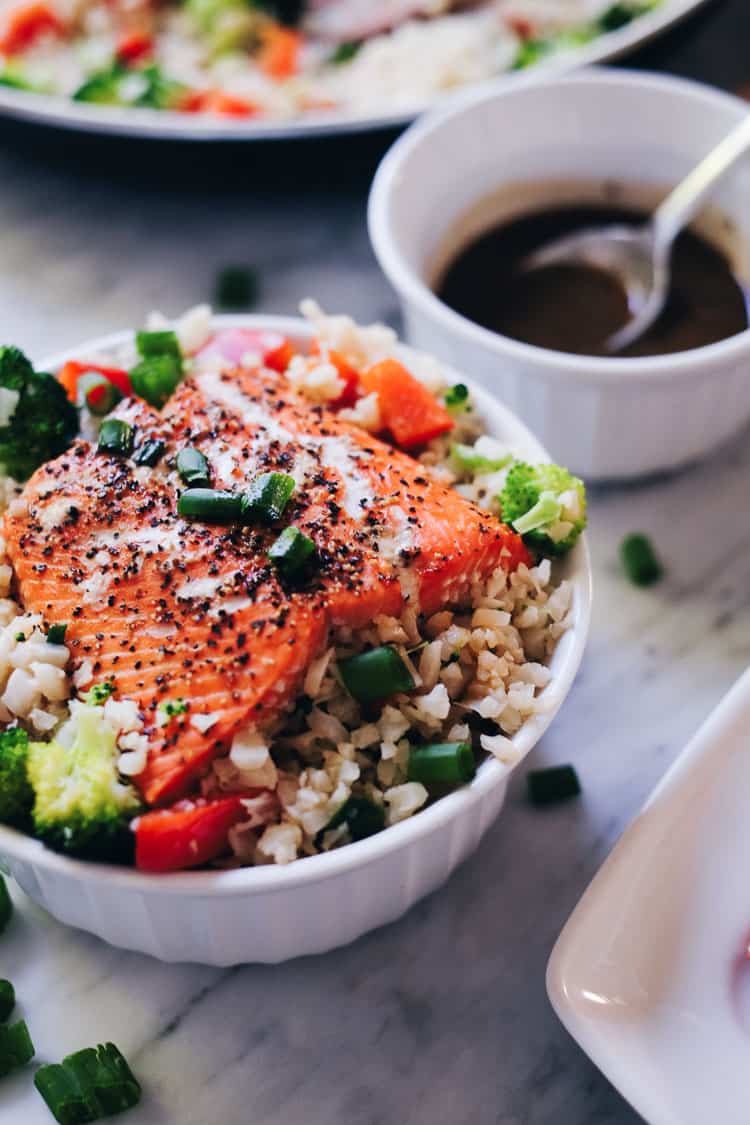 These honey ginger salmon bowls are not only a tasty way to enjoy salmon, but also quick and easy to make! They are Paleo, Gluten-Free and Soy-Free. | realsimplegood.com