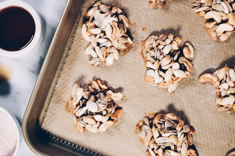 My favorite combo is always salty and sweet. That must be why I love these Paleo Maple Vanilla Clusters. They've got the perfect amount of salty, sweet goodness and they're refined sugar-free. #paleo #paleotreats #refinedsugarfree #cleantreats | realsimplegood.com