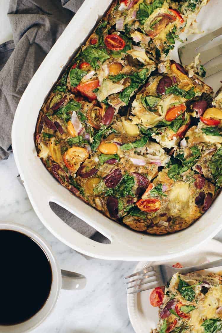 This Paleo and Whole30 Mediterranean breakfast frittata is a great make ahead breakfast you can re-heat in the morning for a healthy start to the day! Paleo, Whole30 and Dairy-Optional | realsimplegood.com