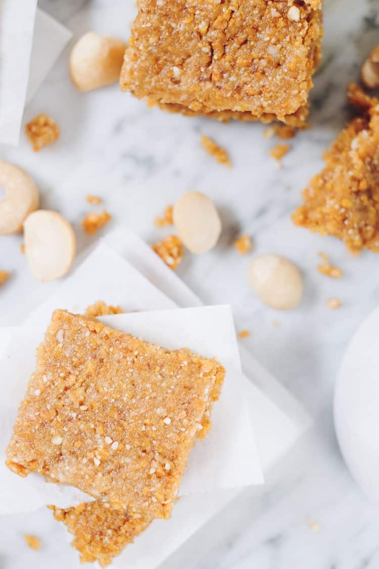 These Paleo No Bake Mango Bars are the perfect snack to make and have on hand. They have only seven ingredients and take about 10 minutes of your time! Paleo, Gluten-Free + Refined Sugar-Free. | realsimplegood.com