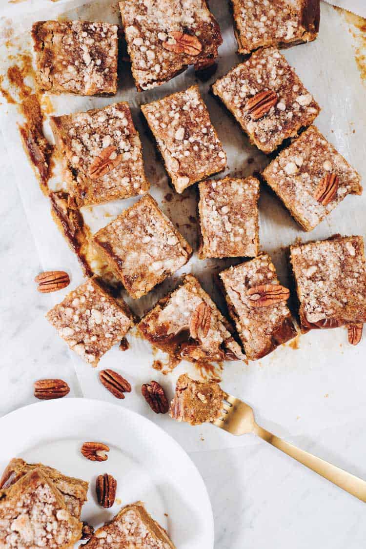 These delicious Paleo pumpkin bars are filled with all the fall flavors you're craving without dairy, gluten, eggs or refined sugar! | realsimplegood.com