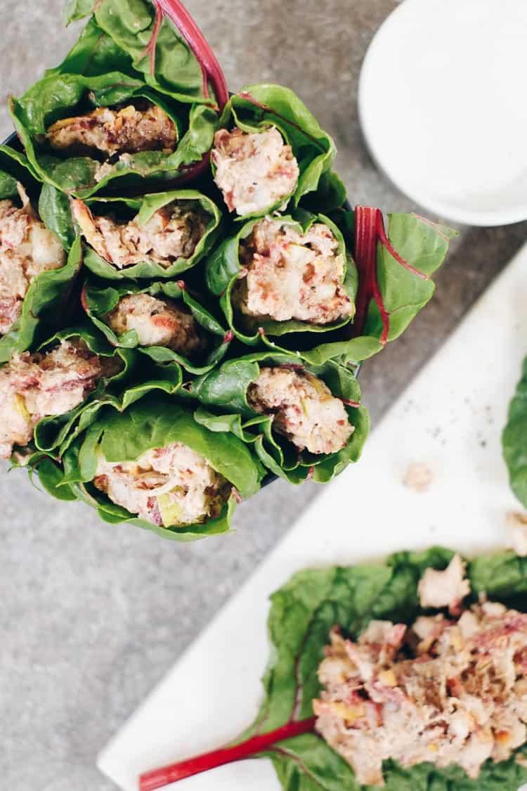 These Paleo and Whole30 pear and almond chicken salad wraps are perfect for packing along for a day trip or lunch during the busy week! | realsimplegood.com