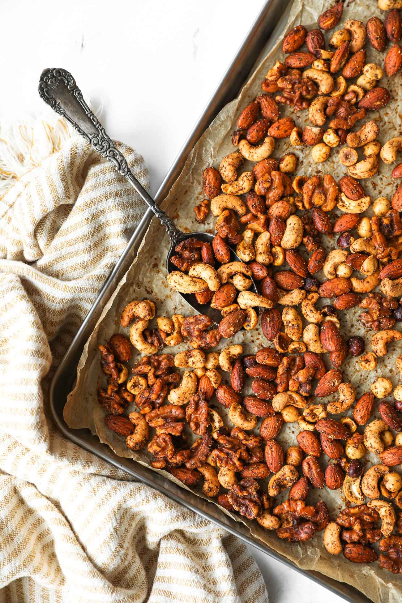 Spicy Herb Roasted Nuts Recipe – Sunset Magazine