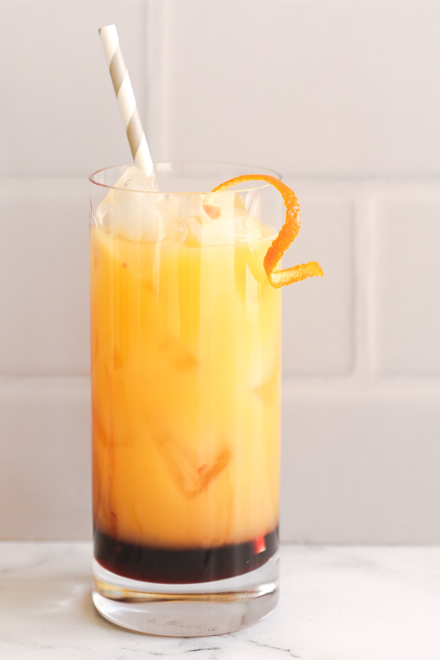 Tuscan Sunrise Cocktail {Easy Mixed Drink Recipe}