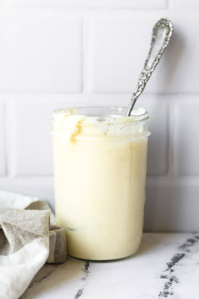 https://realsimplegood.com/wp-content/uploads/Whole30-avocado-oil-mayo-3.jpg